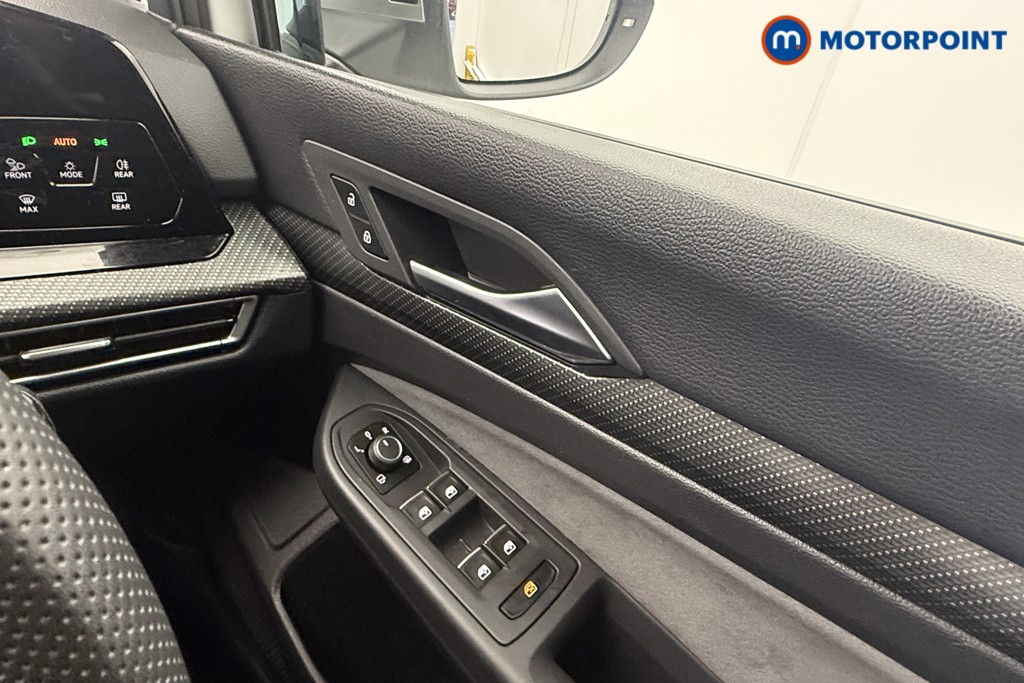 Volkswagen Golf R Automatic Petrol Hatchback - Stock Number (1630891) - 11th supplementary image