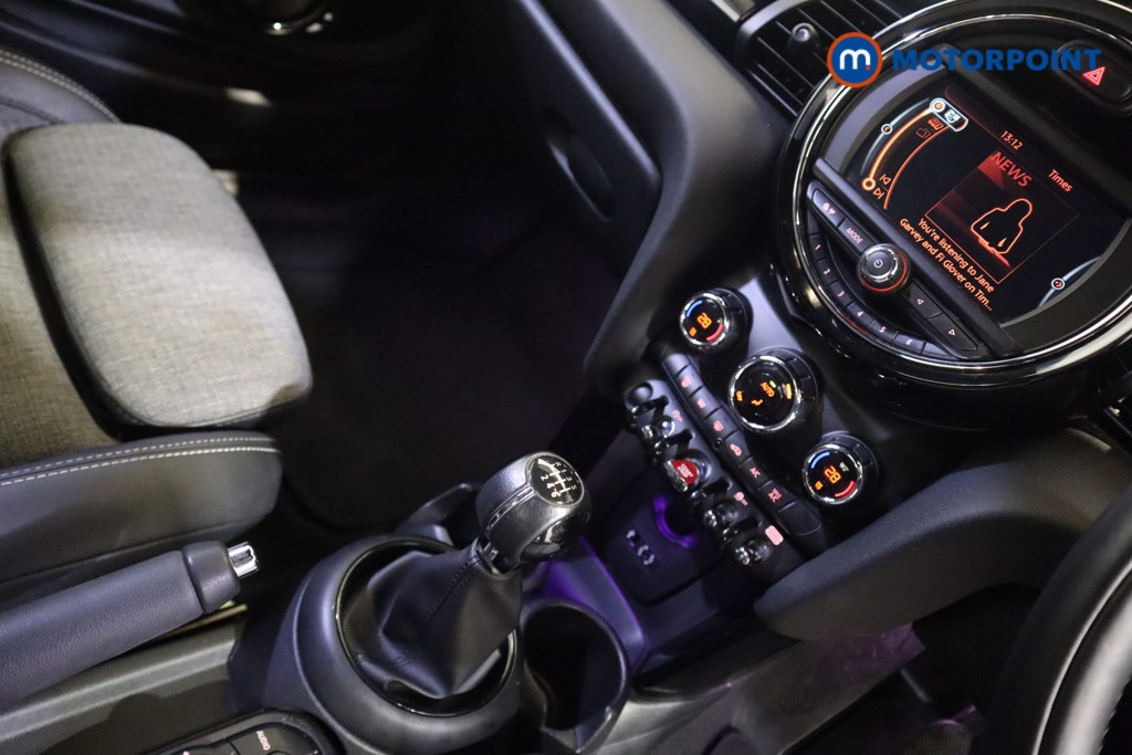 Mini Hatchback Cooper Manual Petrol Hatchback - Stock Number (1630991) - 7th supplementary image