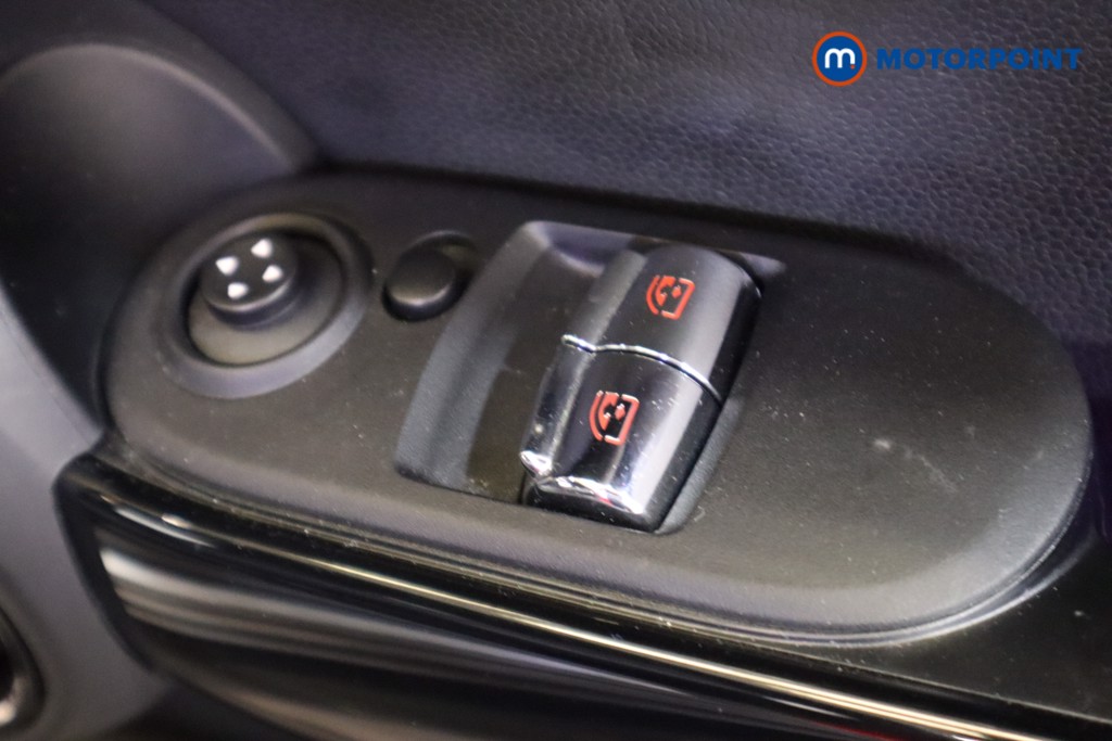 Mini Hatchback Cooper Manual Petrol Hatchback - Stock Number (1630991) - 11th supplementary image