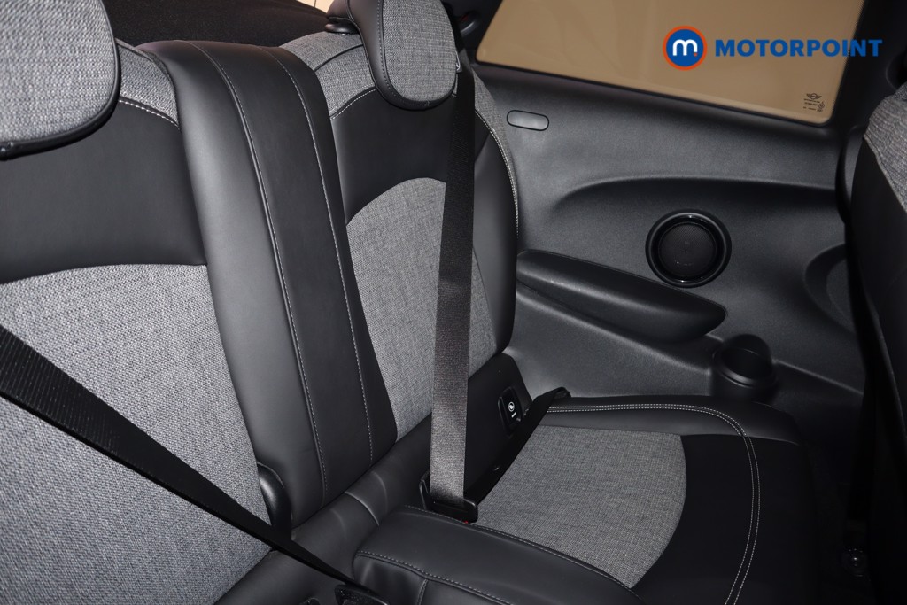 Mini Hatchback Cooper Manual Petrol Hatchback - Stock Number (1630991) - 18th supplementary image