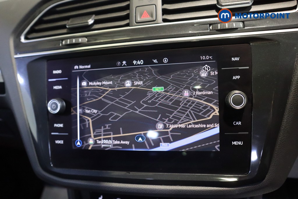 Volkswagen Tiguan Elegance Automatic Petrol SUV - Stock Number (1631068) - 2nd supplementary image