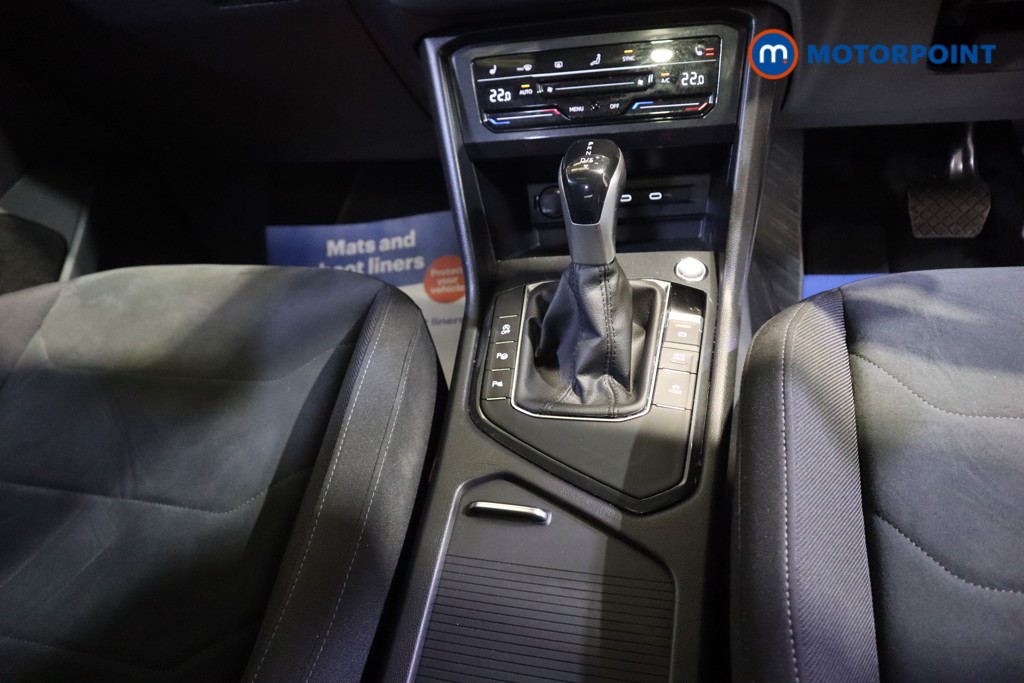 Volkswagen Tiguan Elegance Automatic Petrol SUV - Stock Number (1631068) - 6th supplementary image