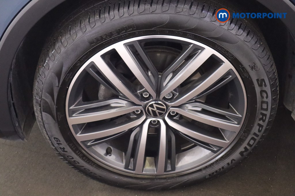 Volkswagen Tiguan Elegance Automatic Petrol SUV - Stock Number (1631068) - 24th supplementary image