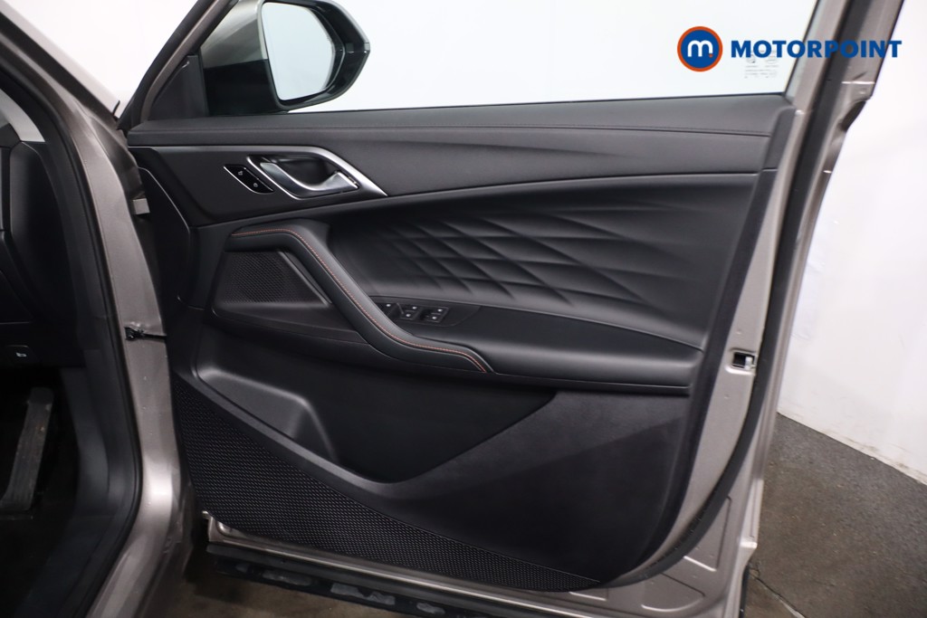 Mg Motor Uk HS Trophy Automatic Petrol-Electric Hybrid SUV - Stock Number (1631089) - 23rd supplementary image