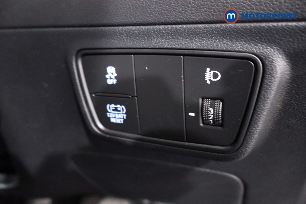 Hyundai Tucson Se Connect Automatic Petrol-Electric Hybrid SUV - Stock Number (1631102) - 17th supplementary image