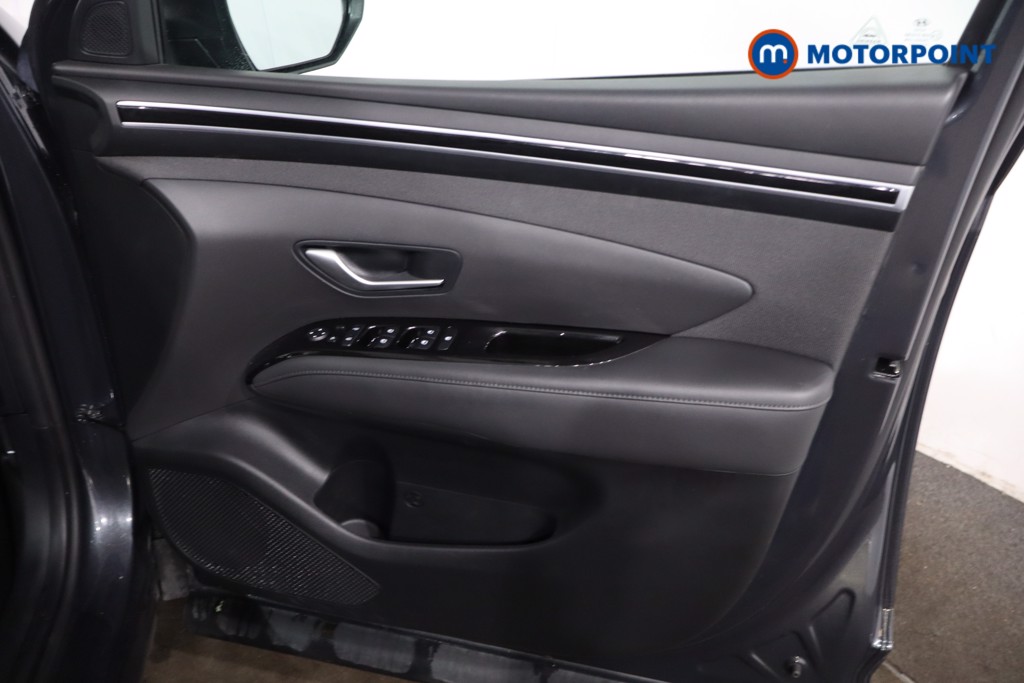 Hyundai Tucson Se Connect Automatic Petrol-Electric Hybrid SUV - Stock Number (1631102) - 23rd supplementary image