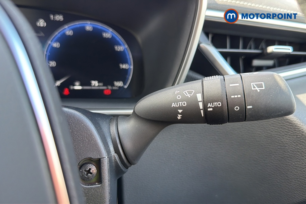 Toyota Corolla Excel Automatic Petrol-Electric Hybrid Hatchback - Stock Number (1631567) - 6th supplementary image