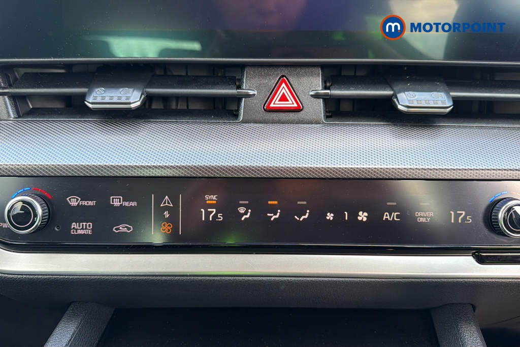 KIA Sportage 3 Automatic Petrol-Electric Hybrid SUV - Stock Number (1631849) - 12th supplementary image