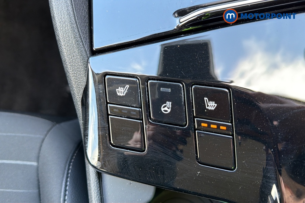 KIA Sportage 3 Automatic Petrol-Electric Hybrid SUV - Stock Number (1631849) - 14th supplementary image