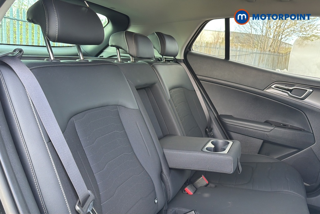 KIA Sportage 3 Automatic Petrol-Electric Hybrid SUV - Stock Number (1631849) - 26th supplementary image