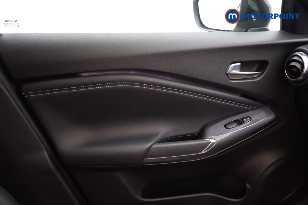Nissan Juke Tekna Automatic Petrol-Electric Hybrid SUV - Stock Number (1597250) - 11th supplementary image