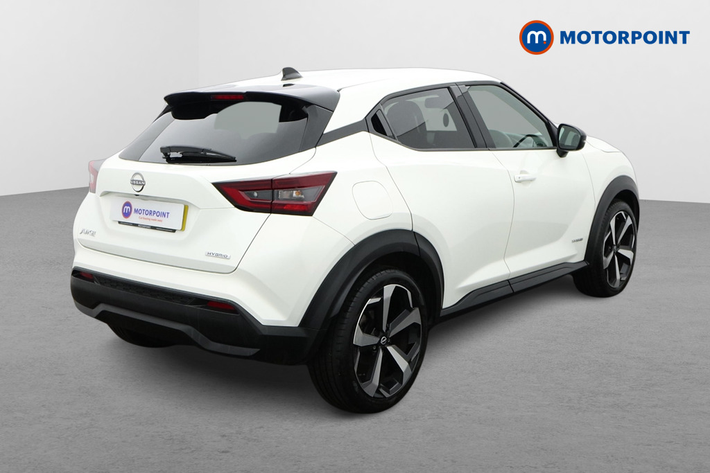 Nissan Juke Tekna Automatic Petrol-Electric Hybrid SUV - Stock Number (1597250) - Drivers side rear corner