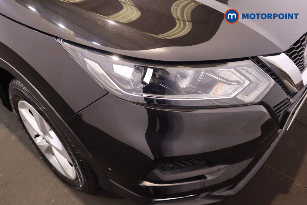 Nissan Qashqai Acenta Premium Manual Diesel SUV - Stock Number (1610023) - 25th supplementary image