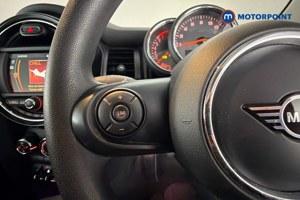 Mini Hatchback One Classic Manual Petrol Hatchback - Stock Number (1610069) - 3rd supplementary image