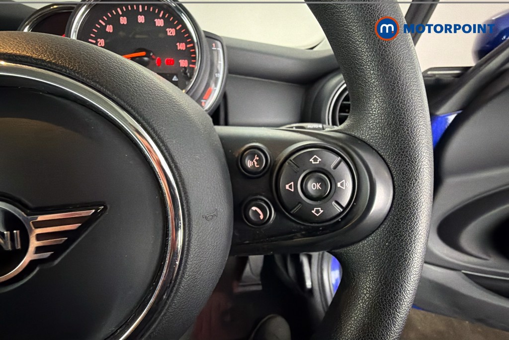 Mini Hatchback One Classic Manual Petrol Hatchback - Stock Number (1610069) - 4th supplementary image