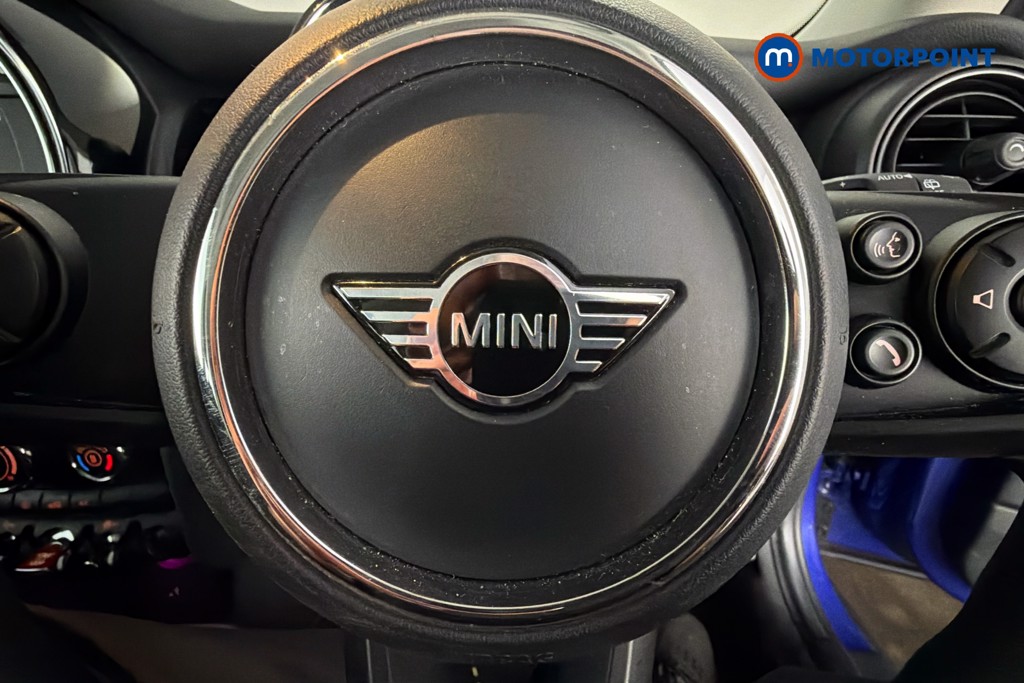 Mini Hatchback One Classic Manual Petrol Hatchback - Stock Number (1610069) - 5th supplementary image