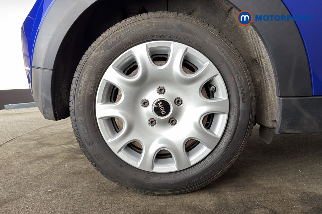 Mini Hatchback One Classic Manual Petrol Hatchback - Stock Number (1610069) - 49th supplementary image