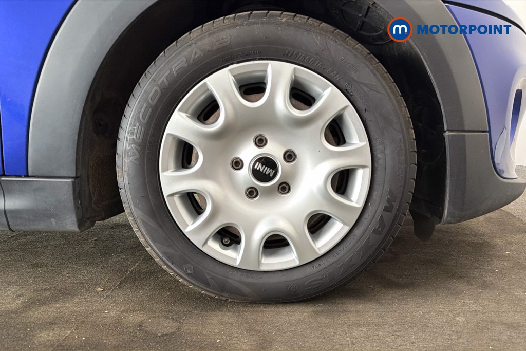 Mini Hatchback One Classic Manual Petrol Hatchback - Stock Number (1610069) - 50th supplementary image