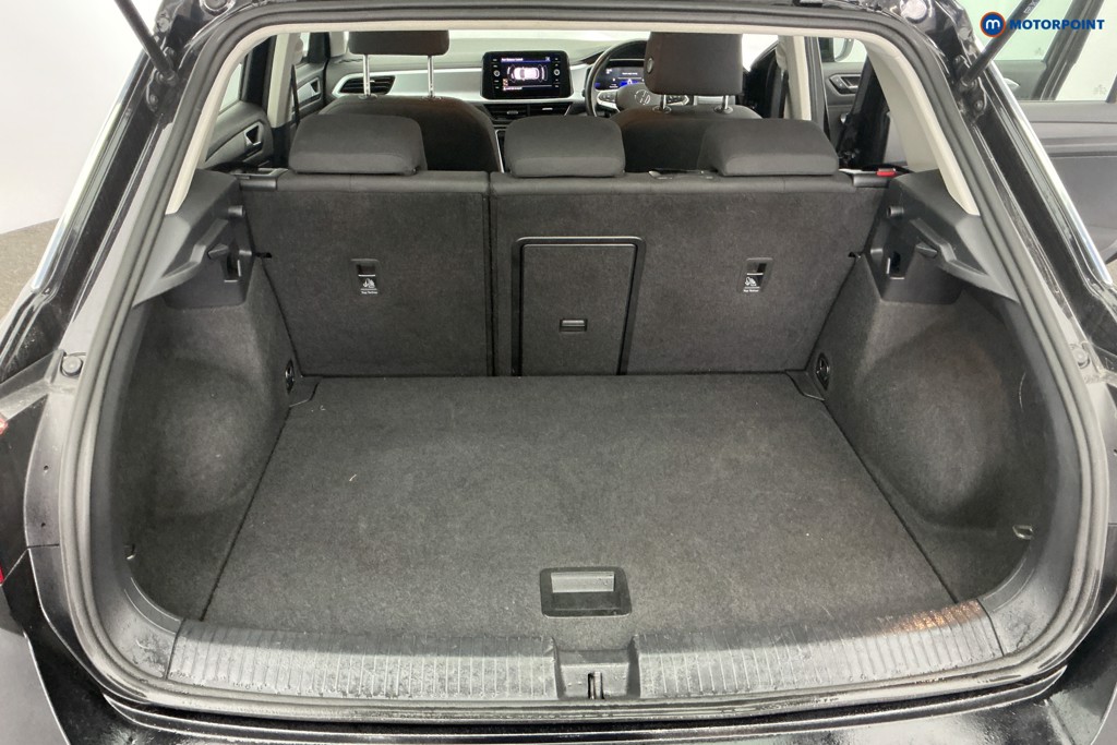 Volkswagen T-Roc Life Manual Petrol SUV - Stock Number (1610259) - 3rd supplementary image