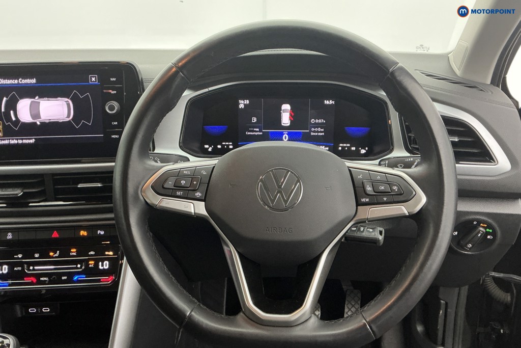 Volkswagen T-Roc Life Manual Petrol SUV - Stock Number (1610259) - 6th supplementary image