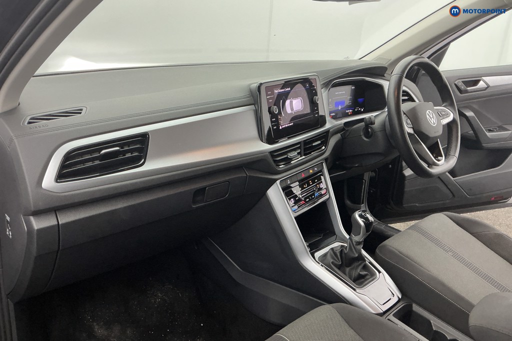 Volkswagen T-Roc Life Manual Petrol SUV - Stock Number (1610259) - 8th supplementary image