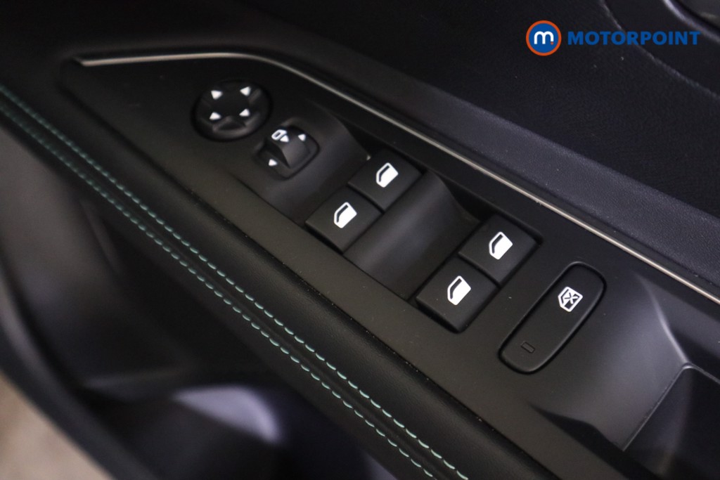 Peugeot 3008 Allure Automatic Petrol Plug-In Hybrid SUV - Stock Number (1610616) - 13th supplementary image