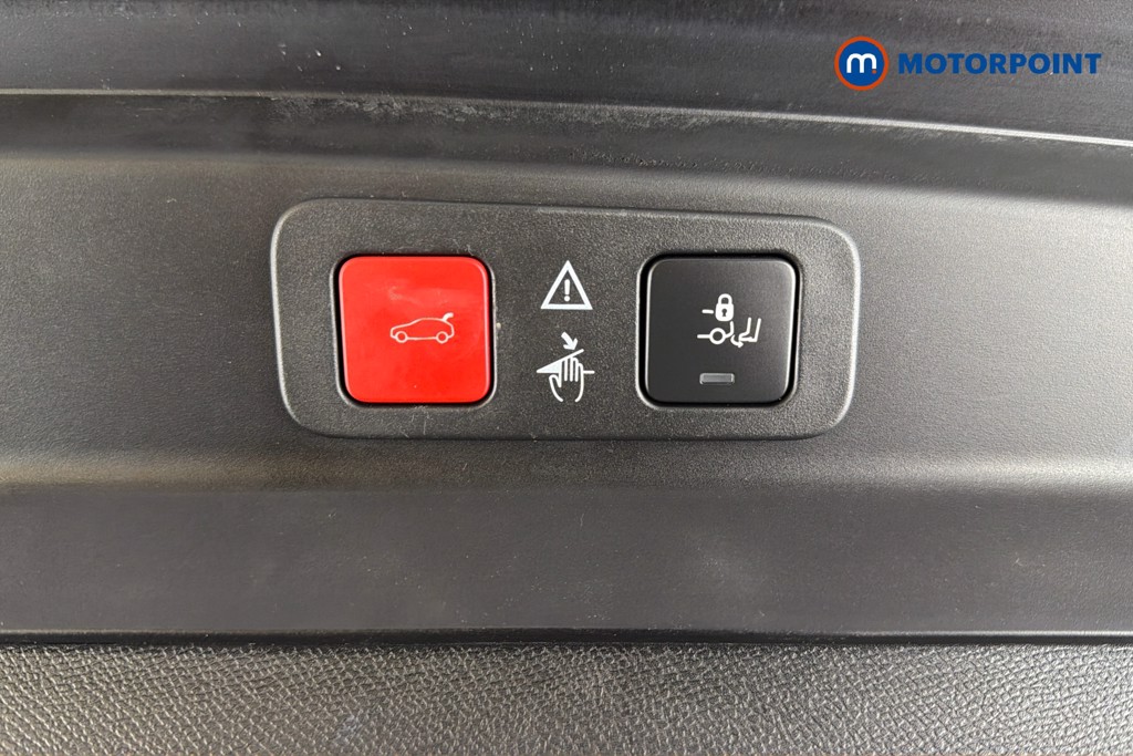 Peugeot 5008 Gt Line Premium Automatic Diesel SUV - Stock Number (1611369) - 35th supplementary image