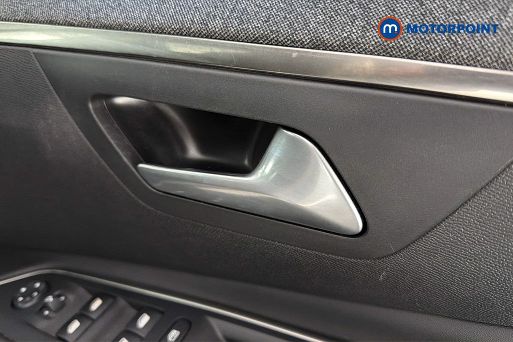 Peugeot 5008 Gt Line Premium Automatic Diesel SUV - Stock Number (1611369) - 42nd supplementary image