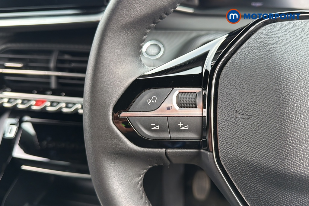 Peugeot 2008 Allure Manual Petrol SUV - Stock Number (1613123) - 4th supplementary image