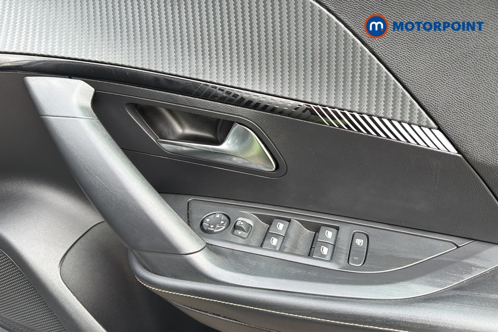 Peugeot 2008 Allure Manual Petrol SUV - Stock Number (1613123) - 19th supplementary image
