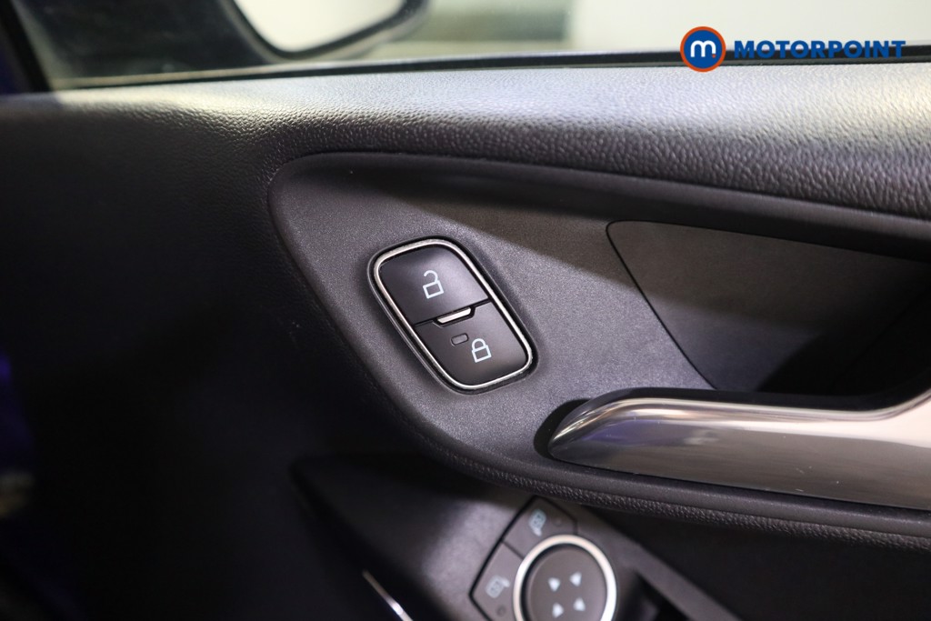 Ford Fiesta St-Line Manual Petrol Hatchback - Stock Number (1613619) - 15th supplementary image