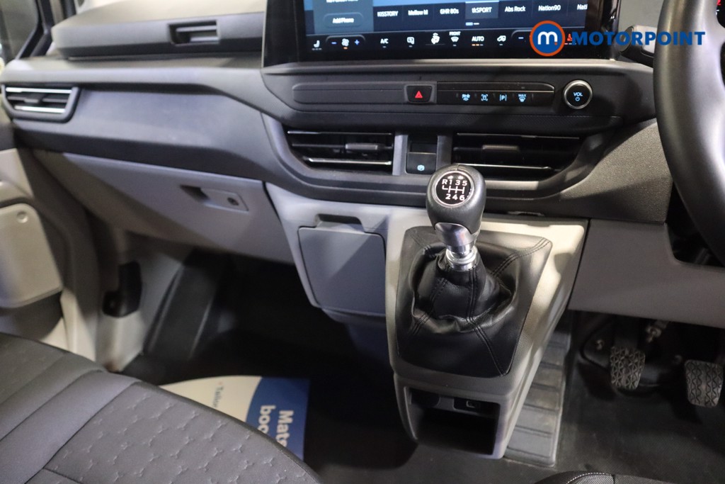 Ford Transit Custom Limited Manual Diesel Panel Van - Stock Number (1613928) - 6th supplementary image
