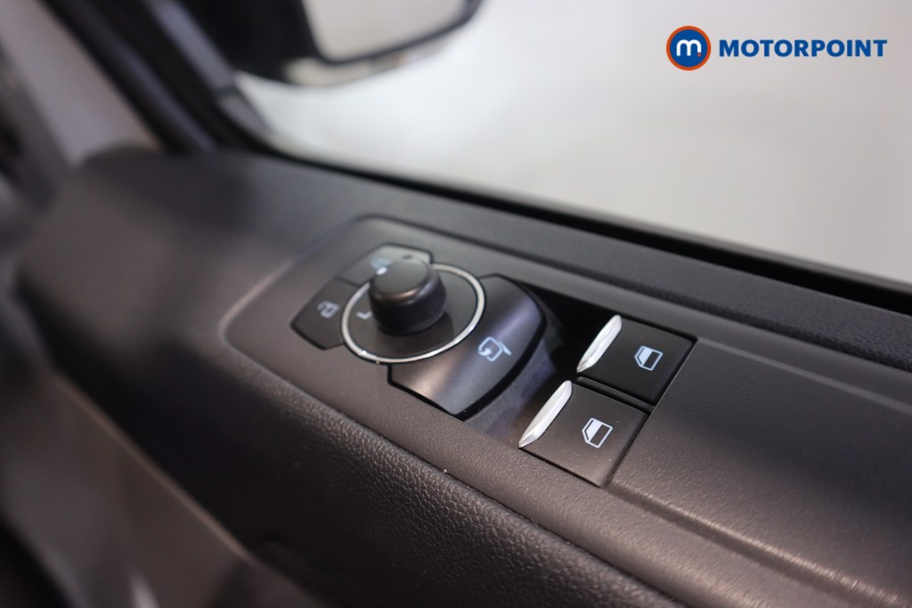 Ford Transit Custom Limited Manual Diesel Panel Van - Stock Number (1613928) - 10th supplementary image