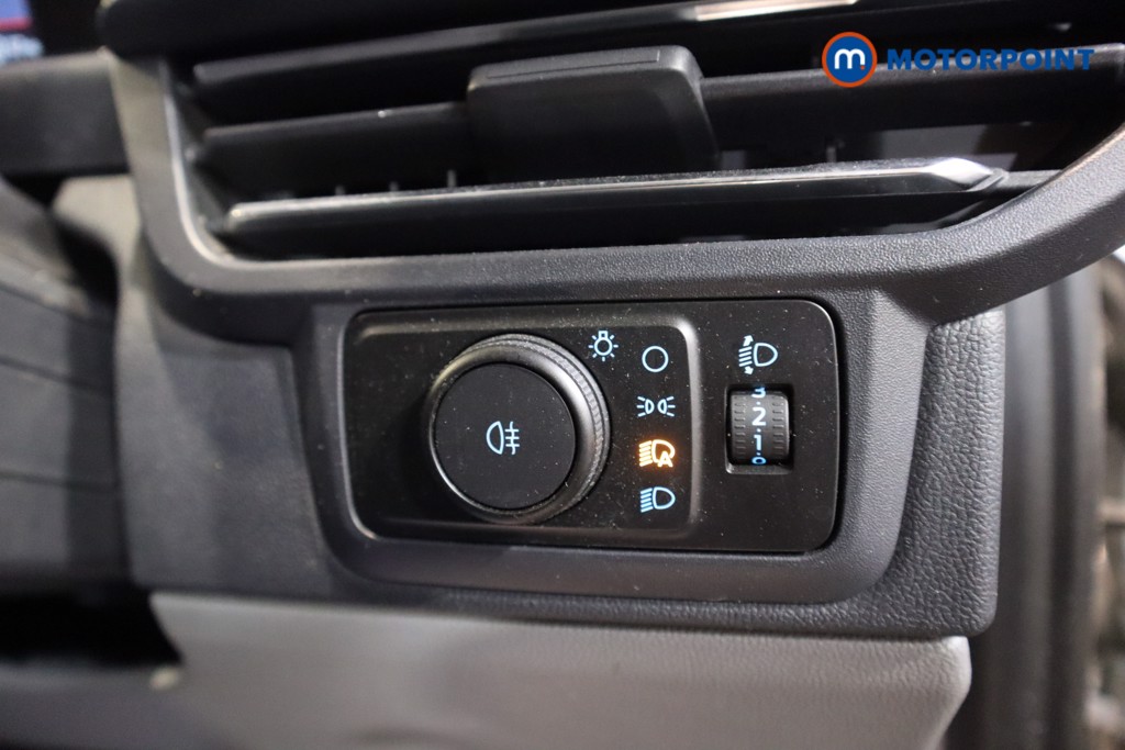 Ford Transit Custom Limited Manual Diesel Panel Van - Stock Number (1613928) - 11th supplementary image