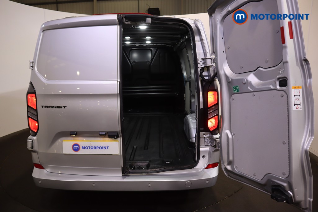 Ford Transit Custom Limited Manual Diesel Panel Van - Stock Number (1613928) - 17th supplementary image