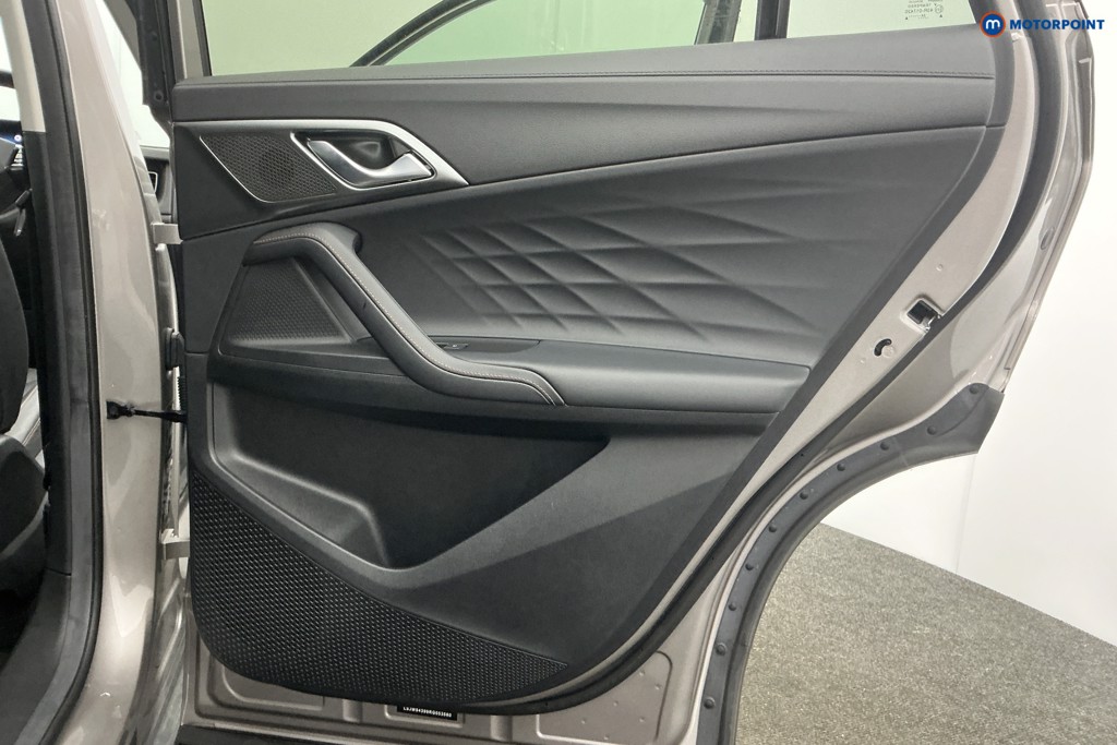 Mg Motor Uk HS Trophy Automatic Petrol Plug-In Hybrid SUV - Stock Number (1616373) - 28th supplementary image