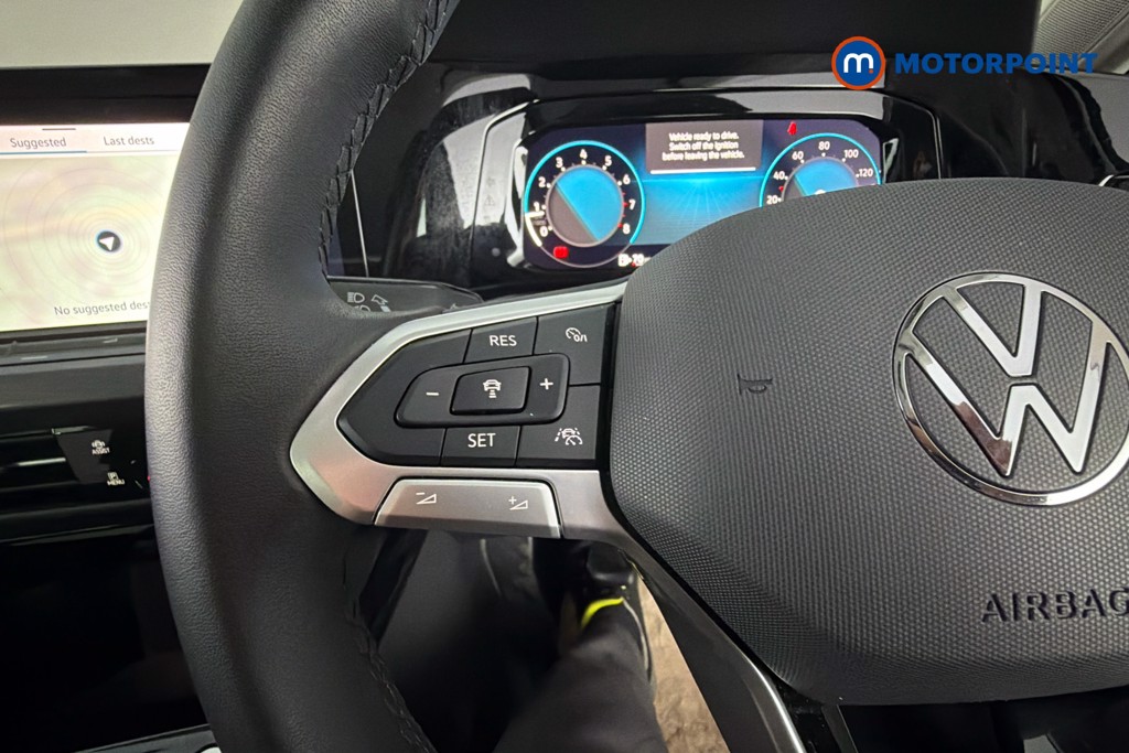 Volkswagen Golf Style Manual Petrol Hatchback - Stock Number (1616635) - 3rd supplementary image