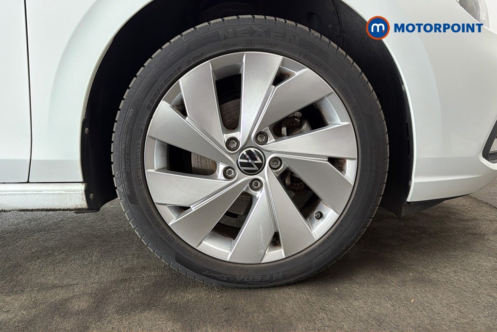 Volkswagen Golf Style Manual Petrol Hatchback - Stock Number (1616635) - 50th supplementary image