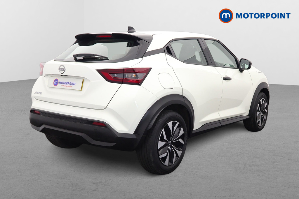 Nissan Juke Acenta Premium Manual Petrol SUV - Stock Number (1616746) - Drivers side rear corner