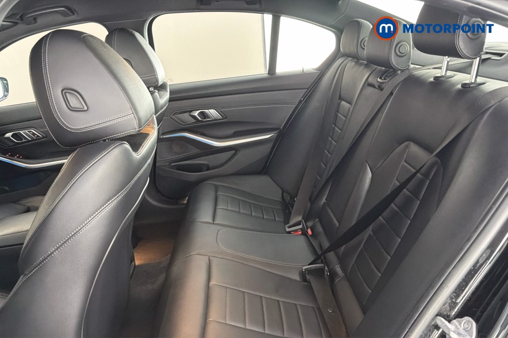 BMW 3 Series M Sport Automatic Petrol Plug-In Hybrid Saloon - Stock Number (1617629) - 28th supplementary image