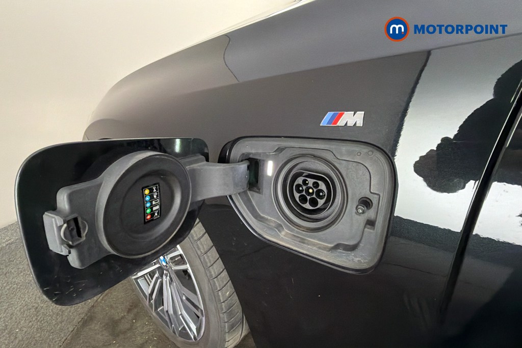 BMW 3 Series M Sport Automatic Petrol Plug-In Hybrid Saloon - Stock Number (1617629) - 41st supplementary image