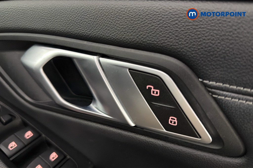 BMW 3 Series M Sport Automatic Petrol Plug-In Hybrid Saloon - Stock Number (1617629) - 42nd supplementary image