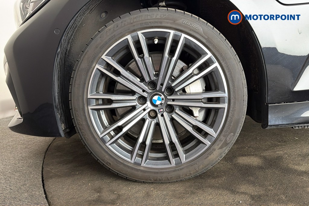 BMW 3 Series M Sport Automatic Petrol Plug-In Hybrid Saloon - Stock Number (1617629) - 47th supplementary image