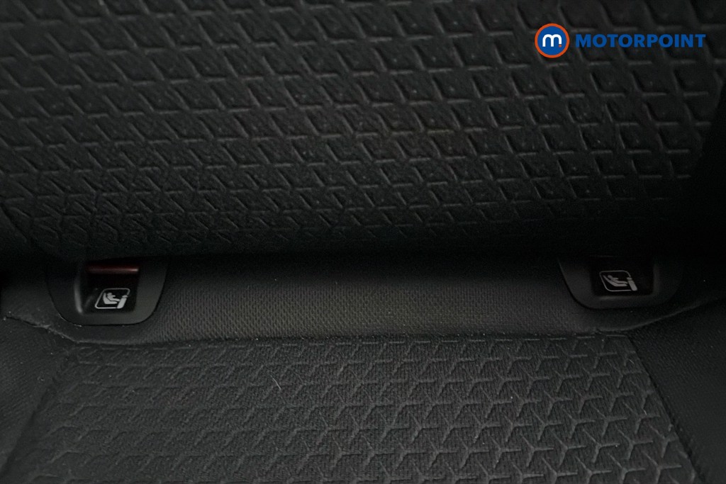 Suzuki Swift Attitude Manual Petrol Hatchback - Stock Number (1618584) - 29th supplementary image