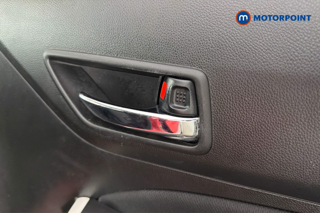 Suzuki Swift Attitude Manual Petrol Hatchback - Stock Number (1618584) - 42nd supplementary image
