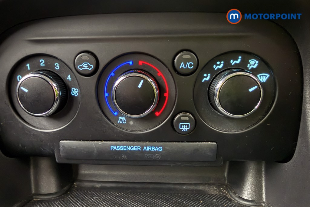 Ford Ka-Plus Zetec Manual Petrol Hatchback - Stock Number (1619619) - 14th supplementary image