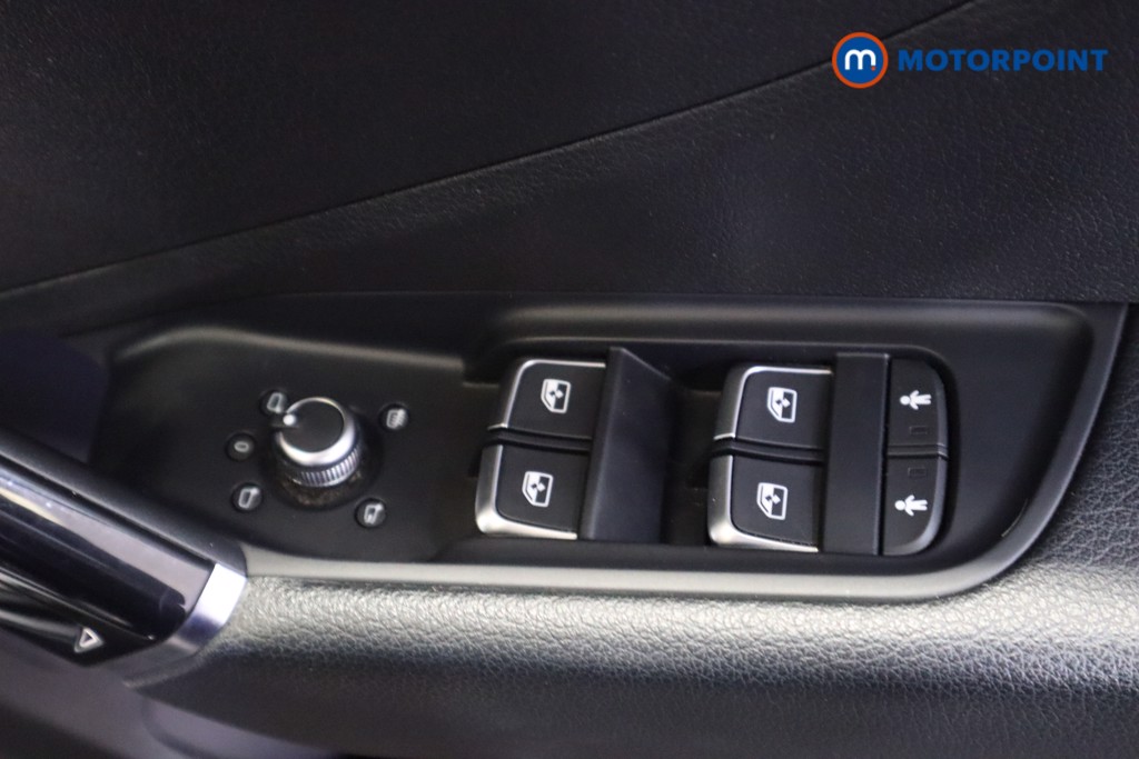 Audi Q2 Black Edition Automatic Diesel SUV - Stock Number (1619666) - 13th supplementary image