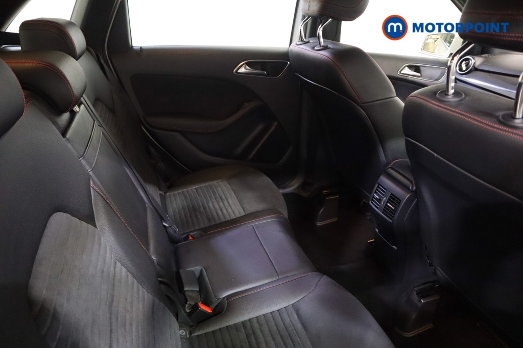 Mercedes-Benz B Class Amg Line Automatic Diesel Hatchback - Stock Number (1620815) - 20th supplementary image