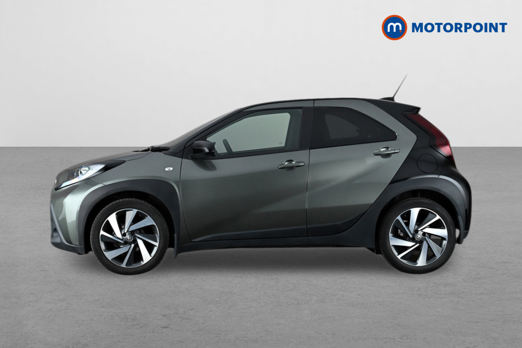 Toyota Aygo X Edge Manual Petrol Hatchback - Stock Number (1620922) - Passenger side