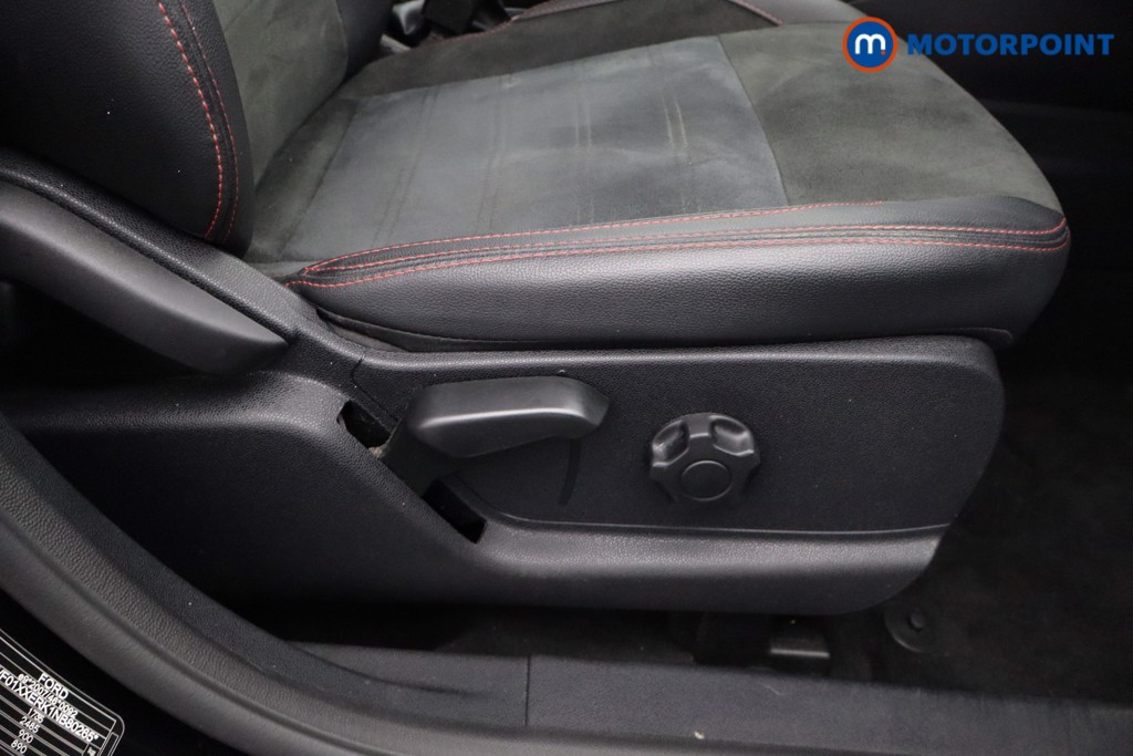 Ford Ecosport St-Line Manual Petrol SUV - Stock Number (1621363) - 19th supplementary image